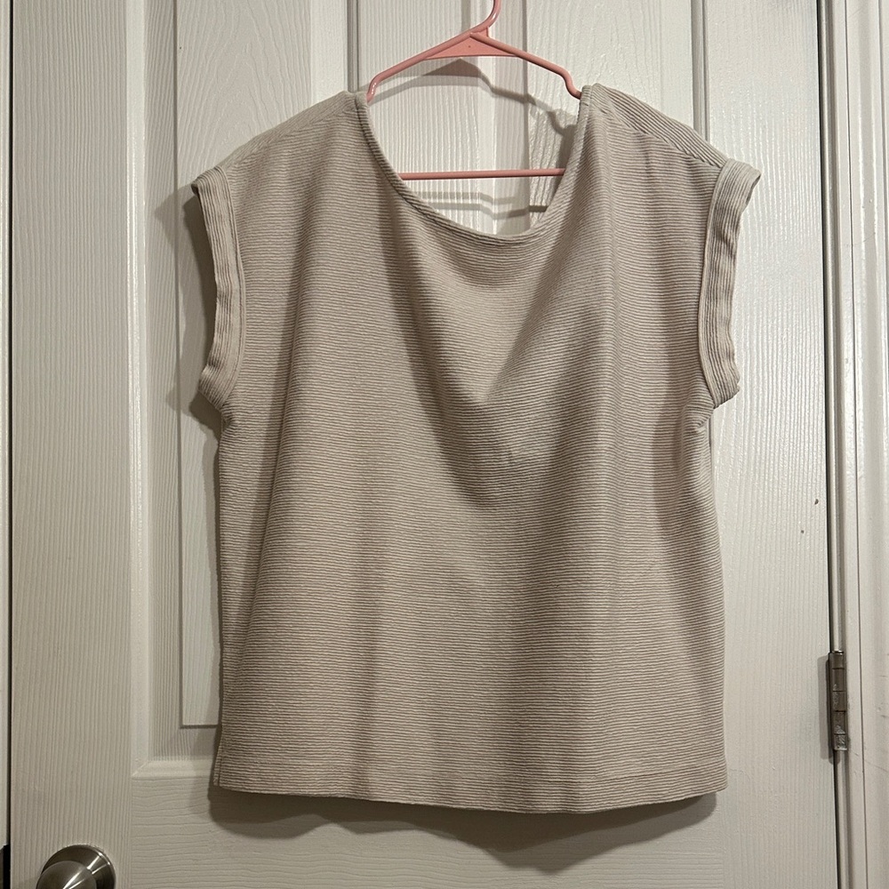 LOFT Beige Short Sleeve Top